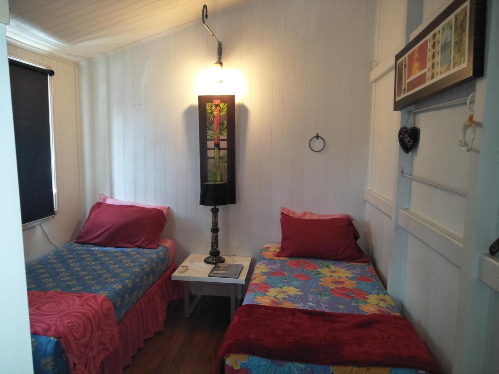 Homestay At Julie'S Кэрнс Экстерьер фото