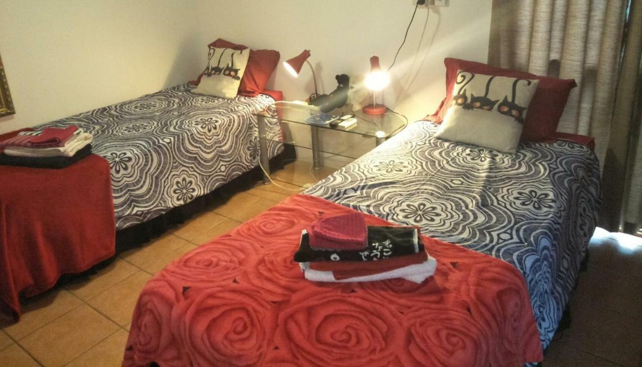 Homestay At Julie'S Кэрнс Экстерьер фото